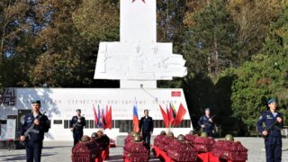 Останки 98 красноармейцев перезахоронили на Кубани