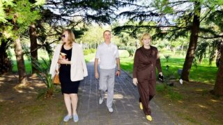 В Сочи планируют благоустроить Кооперативный сквер: депутат ЗСК Виктор Тепляков оценил состояние территории