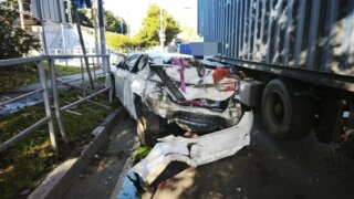 В Сочи в ДТП с участием грузовика травмы получили двое несовершеннолетних