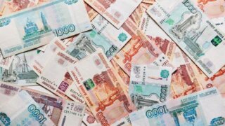 Мошенник из Краснодара выманил у жительницы Волжского 400 тысяч рублей