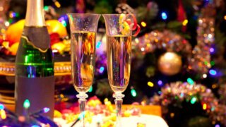 В России хотят запретить продажу алкоголя с декабря и до конца новогодних праздников