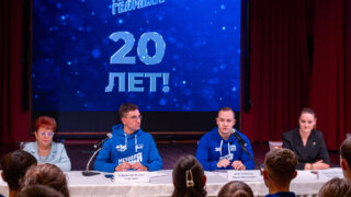 Молодогвардейцы провели торжественное заседание в честь юбилея «Молодой Гвардии»