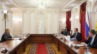 Губернатор Краснодарского края провел рабочую встречу с руководителем регионального управления ФНС России