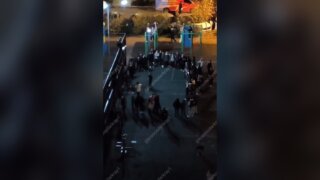 В Краснодаре банда подростков избивает горожан