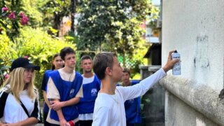 Евгений Петров: Человек становится зависимым от синтетических наркотиков с момента «попробую»