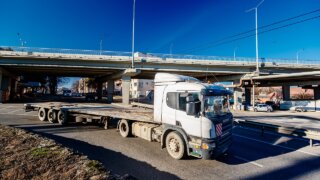 В Краснодаре ввели запрет на грузовые перевозки в дневное время