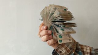 Код из СМС стоил краснодарцу двух миллионов рублей 