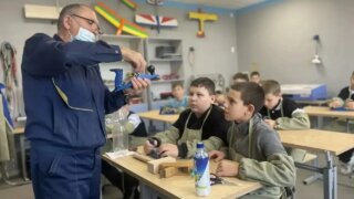 В Краснодаре активно внедряют программу всесторонней помощи учителям