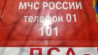 В Краснодаре загорелся гаражный кооператив на площади 100 квадратных метров