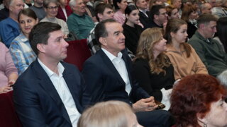 Вениамин Кондратьев посетил рождественский концерт Кубанского казачьего хора