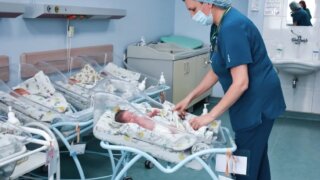 В новогоднюю ночь в Краснодарском крае родились 34 малыша