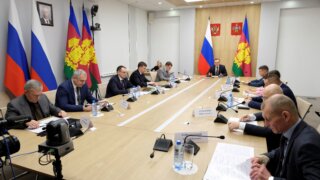 Вениамин Кондратьев поставил задачу расчистить 400 километров рек в крае