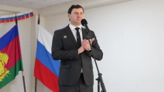 Защитники будущего: студенты СКФ РГУП отмечают День Защитника Отечества