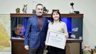 Виктор Тепляков вручил награды выдающимся работникам Сочи