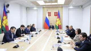 Вениамин Кондратьев: Наша стратегическая задача – обеспечить бесперебойную работу всех систем жизнеобеспечения и транспорта