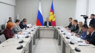 Вениамин Кондратьев: Подбирать кадры для будущих школ и детских садов важно параллельно со строительством этих учреждений