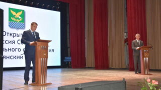 Фокус на экономику, жителей и инфраструктуру: отчет депутата ЗСК Дениса Выпринцева