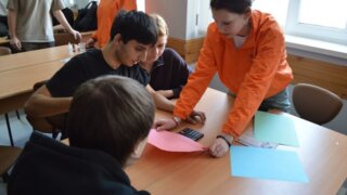 Студентам Краснодарского кооперативного института рассказали о женщинах, оставивших след в науке