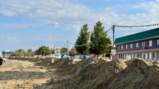 Пляжи Анапы планируют очистить от мазута за три месяца