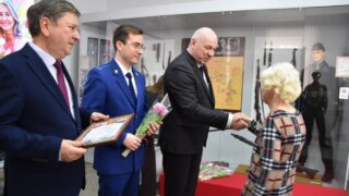 Прокуроры поздравили с 8 Марта участниц волонтерских групп Кавказского района