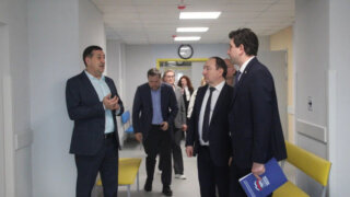 Депутат Валерий Горюханов проинспектировал соцучреждения станицы Кущевской