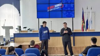 Молодогвардейцы организовали встречу с депутатом гордумы Краснодара на базе ячейки в ИМСИТе