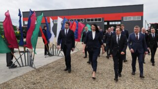 Вениамин Кондратьев осмотрел белорусскую технику в новом мультибрендовом центре в Усть-Лабинске