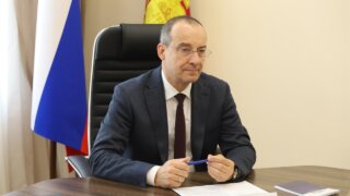 Юрий Бурлачко провёл приём граждан по вопросам льгот и поддержки семей