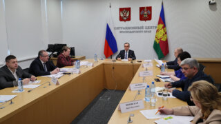 Кондратьев на совещании в ЮФО доложил о росте краевого маткапитала
