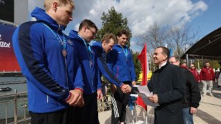 Губернатор Краснодарского края наградил победителей чемпионата России по гребле