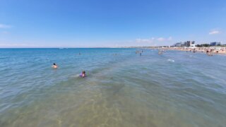 Пляжи Анапы могут открыться к лету после очистки от нефтепродуктов