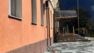 Губернатор Кубани сообщил о жертве и повреждениях после атаки беспилотников по Туапсе