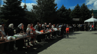 Митрополит Василий проведет главную пасхальную службу в Краснодаре