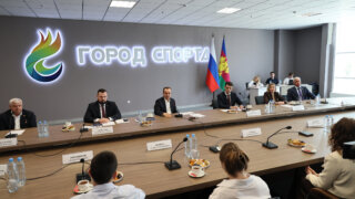 Губернатор Кубани встретился с призёрами чемпионата Европы по прыжкам на батуте