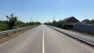 В Калининском районе отремонтируют дорогу