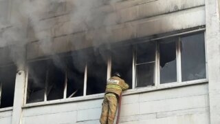 В Анапе из горящего дома спасли 53 человека
