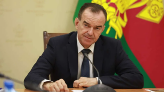 По поручению Вениамина Кондратьева для поликлиники Центральной больницы Крыловского района закупят рентген-аппарат
