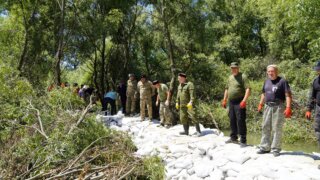 Вениамин Кондратьев проверил состояние гидротехнических сооружений в Крымском районе