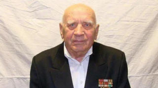 Вениамин Кондратьев поздравил 104-летнего ветерана из Новороссийска