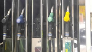 В Краснодаре утром 5 июля работают 48 АЗС