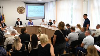 Власти Краснодара обсудили развитие инфраструктуры для многодетных семей