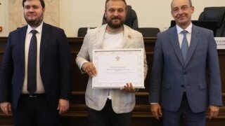 Депутат ЗСК Олег Бойченко отмечен благодарностью председателя краевого парламента