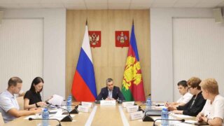 Вице-губернатор поручил создать «дорожные карты» для работы с историческими зданиями