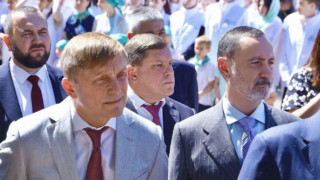 Депутат ЗСК Виктор Тепляков посетил церемонию запуска инженерных сетей Свято-Екатерининского собора