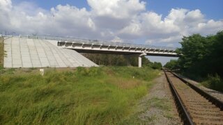 На трассе Краснодар – Ейск открыли движение по отремонтированному путепроводу
