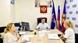В Сочи на приеме у Теплякова обсудили благоустройство пляжа в Дагомысе 