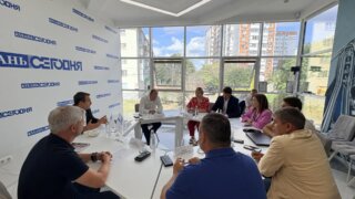 Краснодарские депутаты и общественники обсудили «больные» вопросы ЖКХ