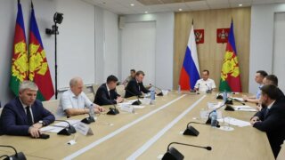 На Кубани обсудили ситуацию с топливом после атаки беспилотников