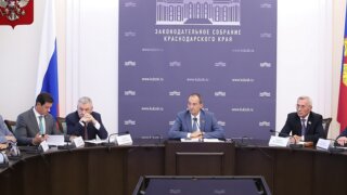 Депутаты ЗСК оценили итоги летнего курортного сезона