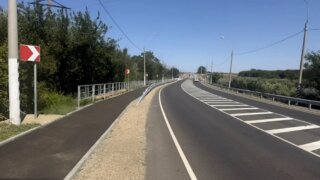 В Краснодарском крае обновляют ключевые трассы для вывоза урожая